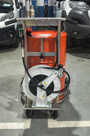 carro 4 ruedas.... Carro con 4 ruedas para cilindros de 180-220 kg - RAAMS