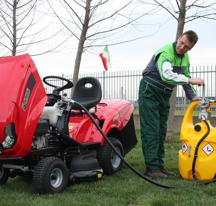 emilcaddy-diesel-55-liters-manual-pump-222401-222424 EMILCADDY 55-110 – DEPOSITO MOVIL PARA DIESEL